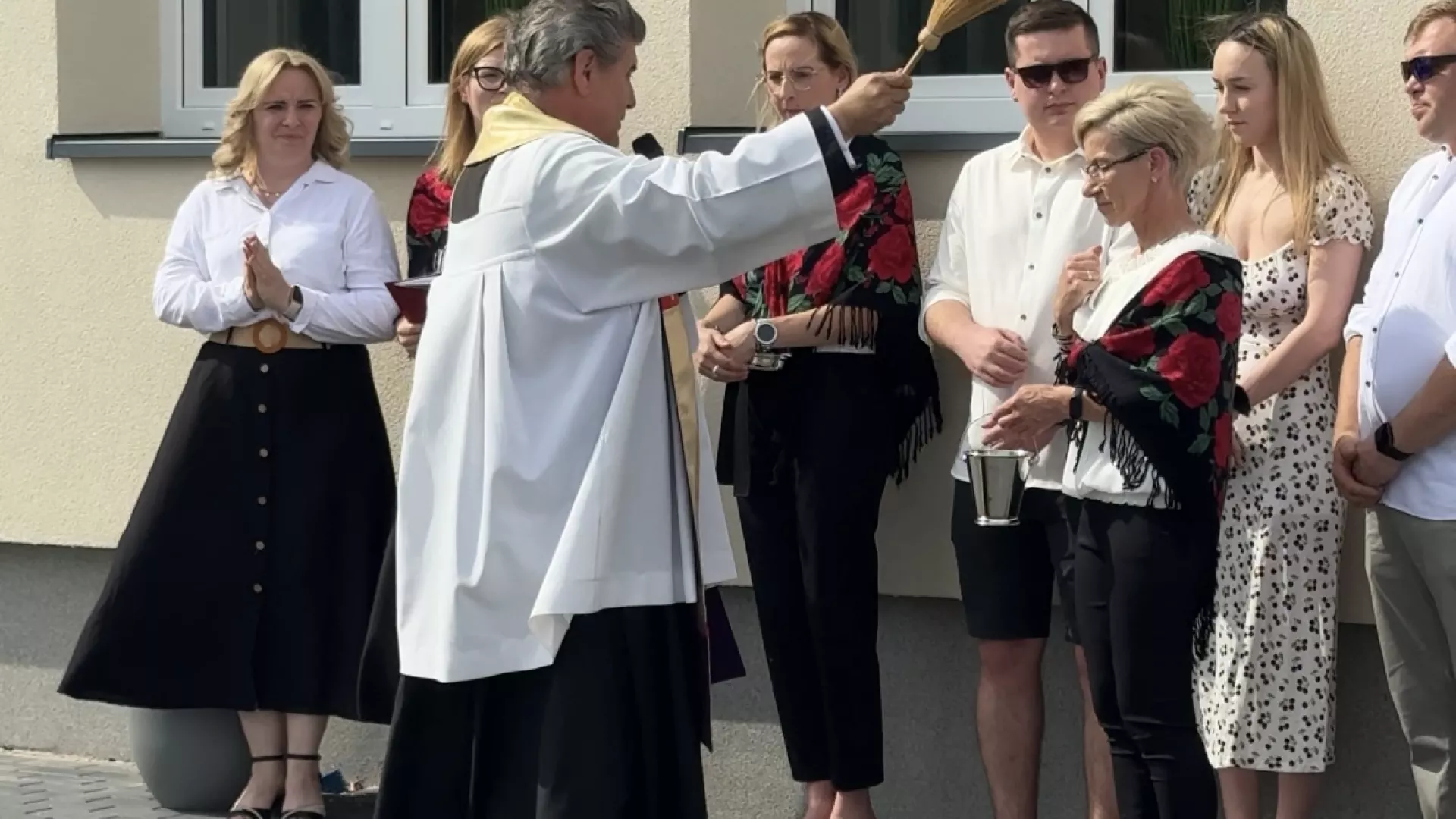 Poświęcenie zmodernizowanej świetlicy w Grabarzach.