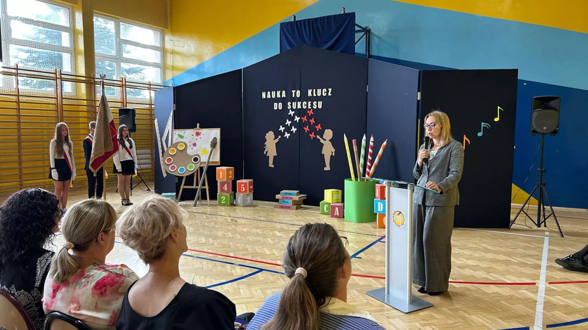 Początek roku szkolnego w Lipiu.