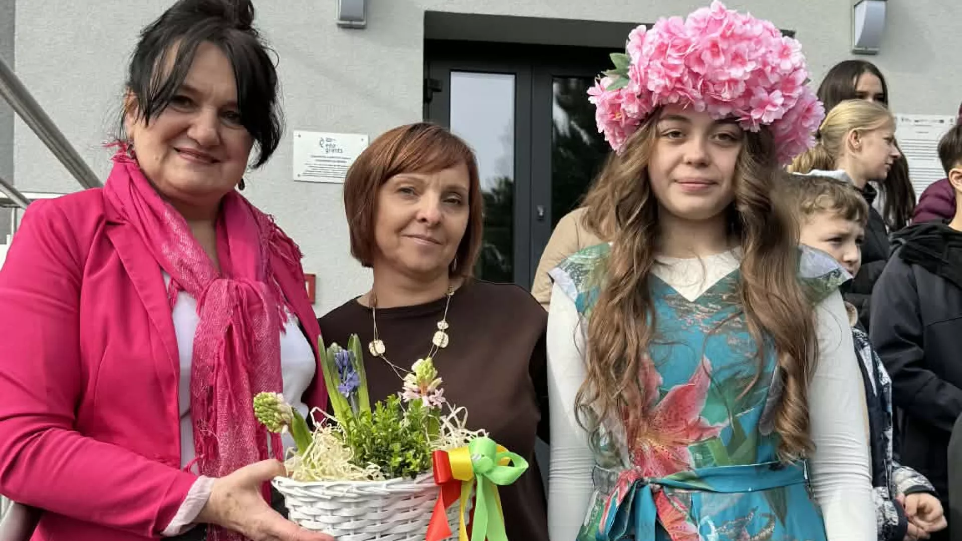 Uczniowie ZSP w Lipiu z wizytą w Urzedzie w pierwszy dzień wiosny