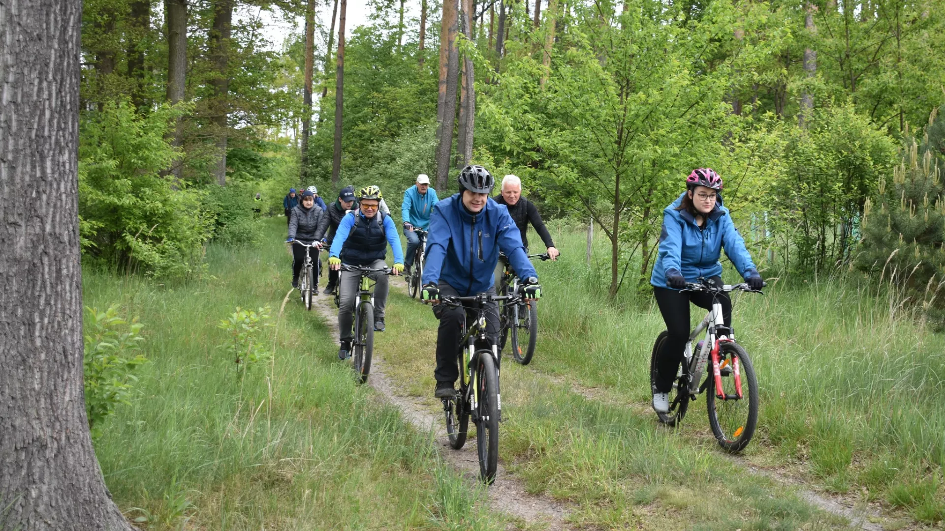 Uczestncy Rajdu na trasie