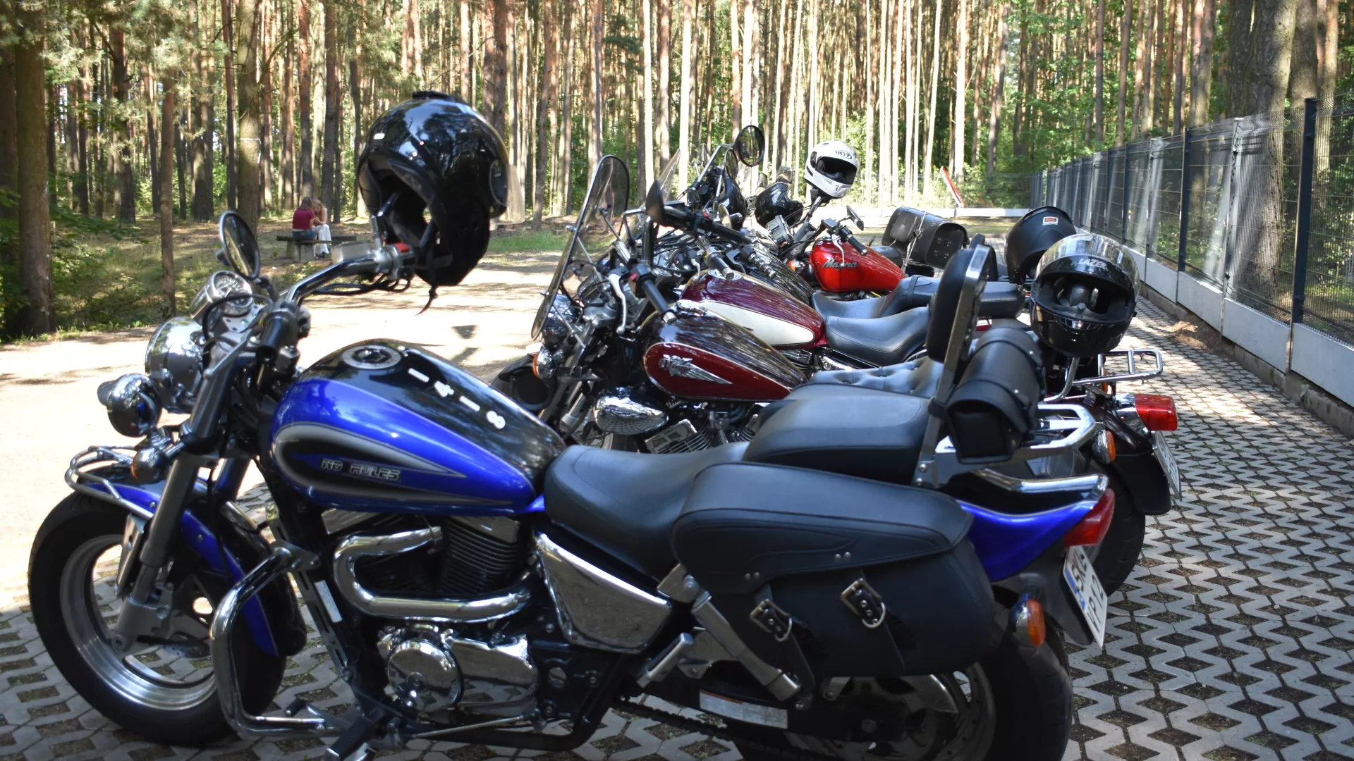 Wystawa motocykli na I Zlocie Miłośników WSK