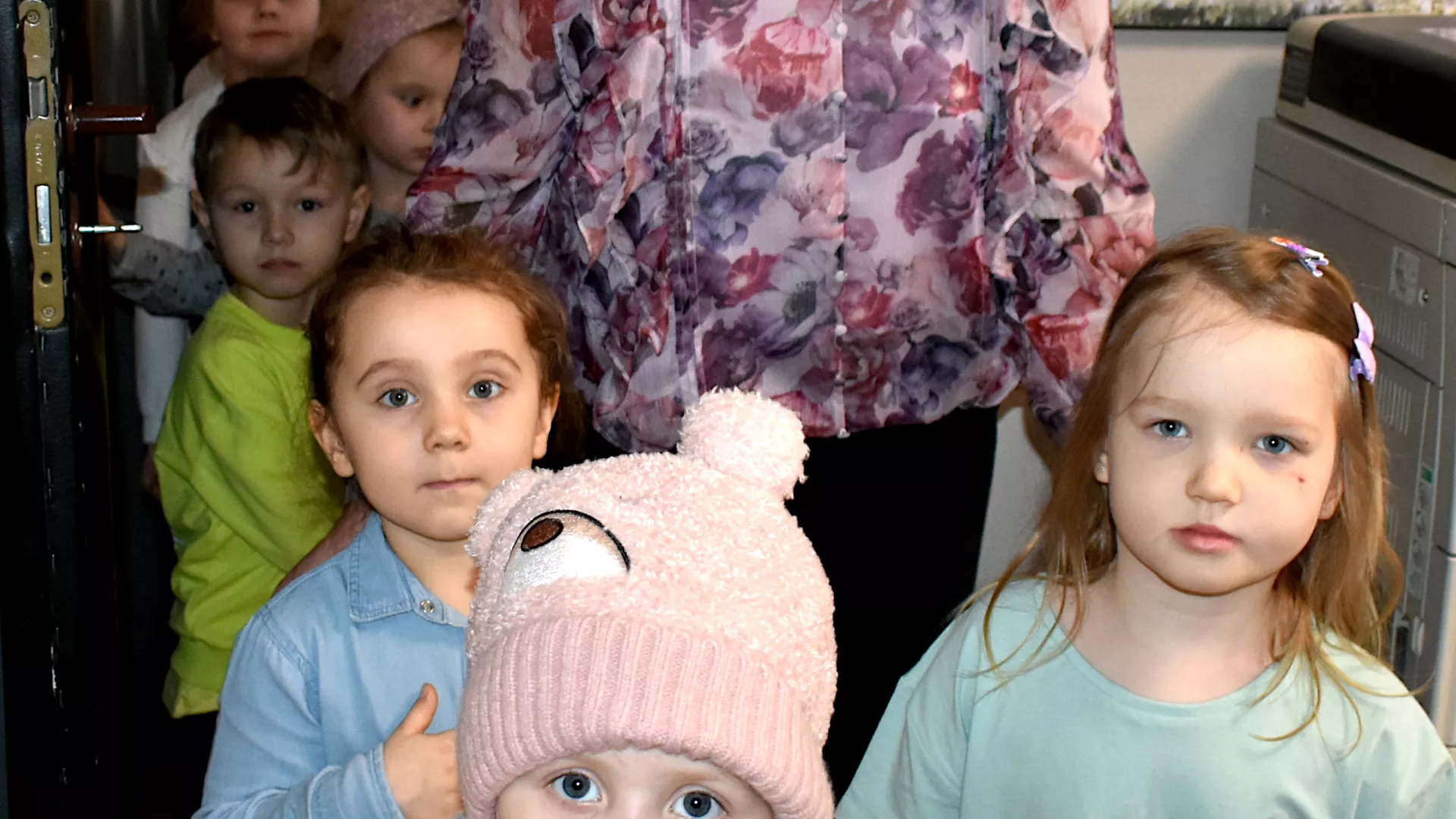 Zdjęcie przedszkolaków w Urzędzie Gminy Lipie