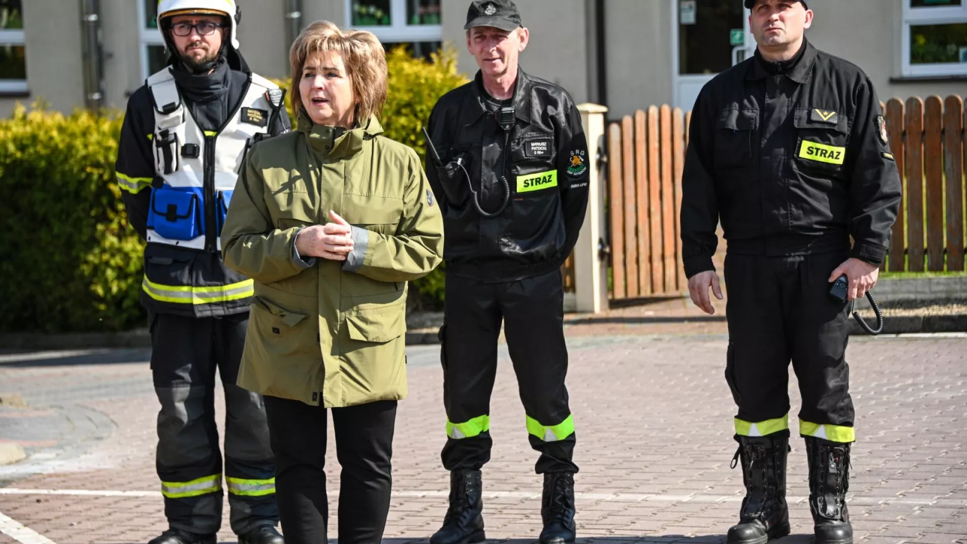 Wójt Gminy Lipie, Komendant Gminny, Przedstawiciel PSP w Kłobucku oraz KDR ćwiczeń