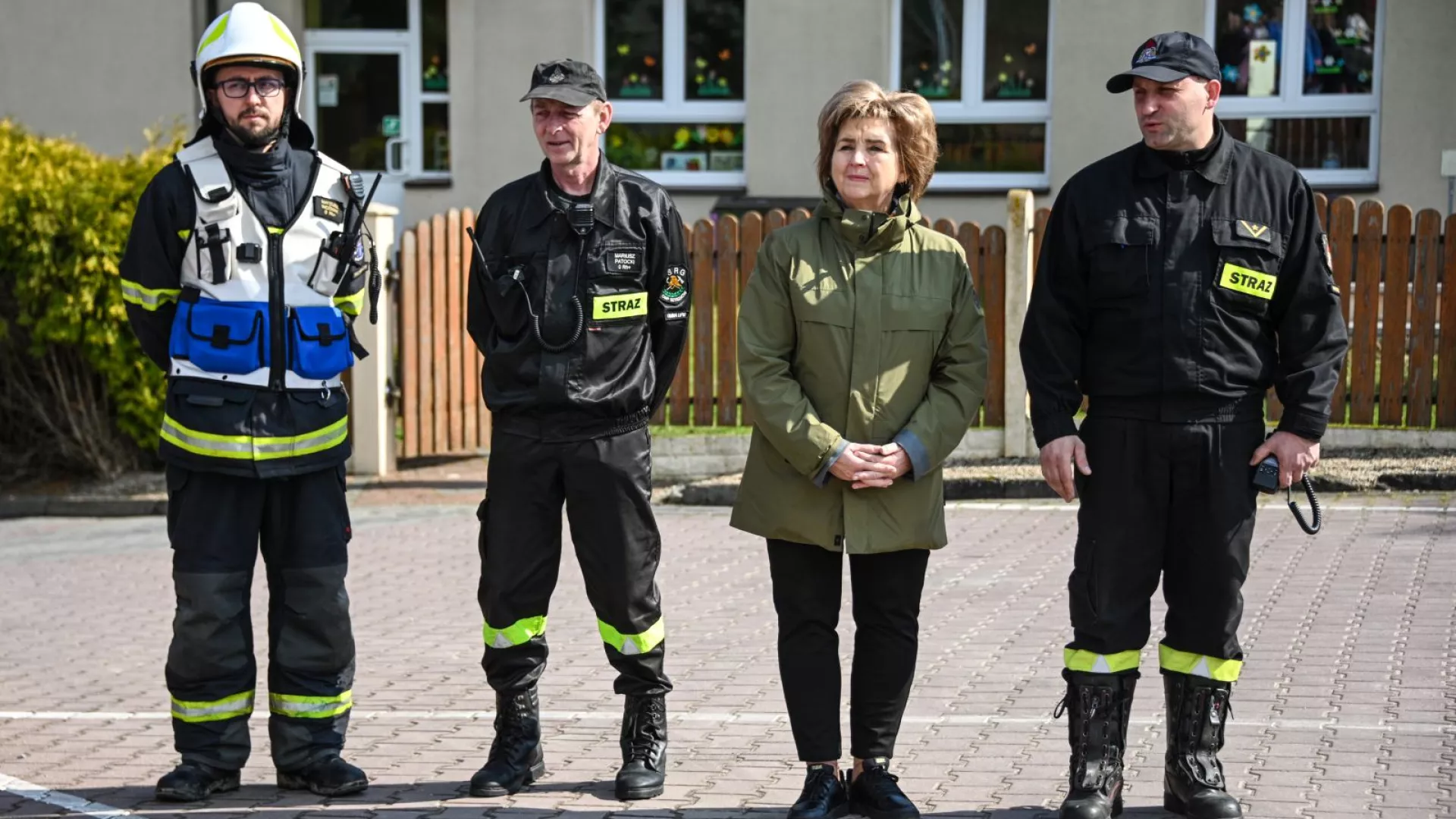 Wójt Gminy Lipie, Komendant Gminny, Przedstawiciel PSP w Kłobucku oraz KDR ćwiczeń