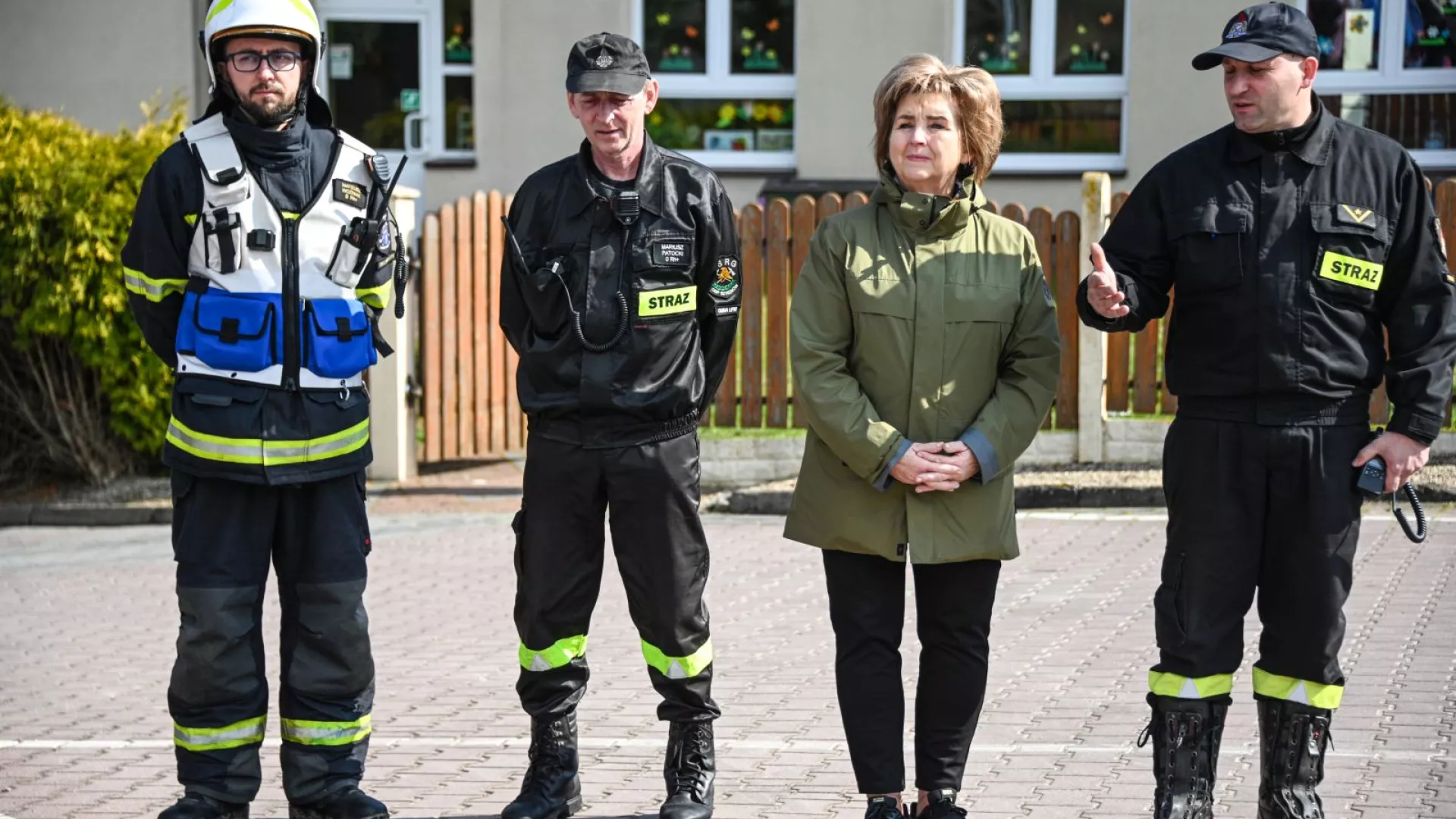 Wójt Gminy Lipie, Komendant Gminny, Przedstawiciel PSP w Kłobucku oraz KDR ćwiczeń