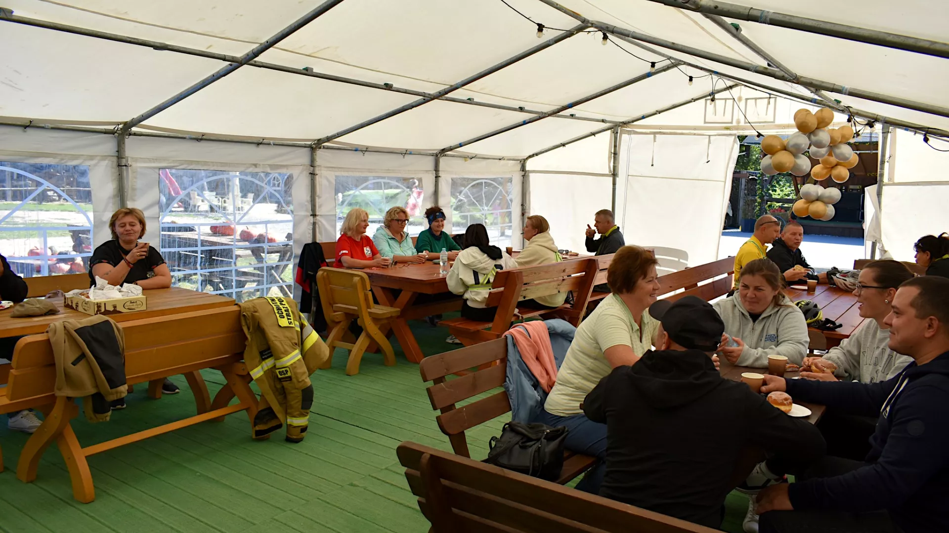 Posiłek na terenie Rancza Zagata.