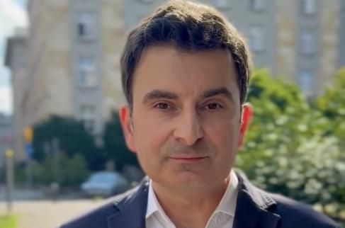 Warto przejrzeć "Poradnik bezpieczeństwa"